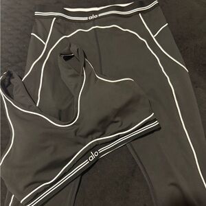 ALO Yoga Black and White Women's Top